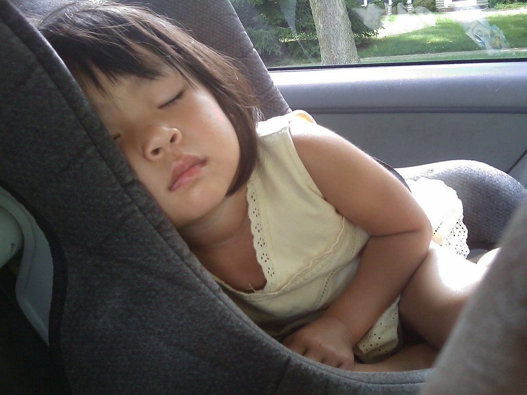 niña agotada