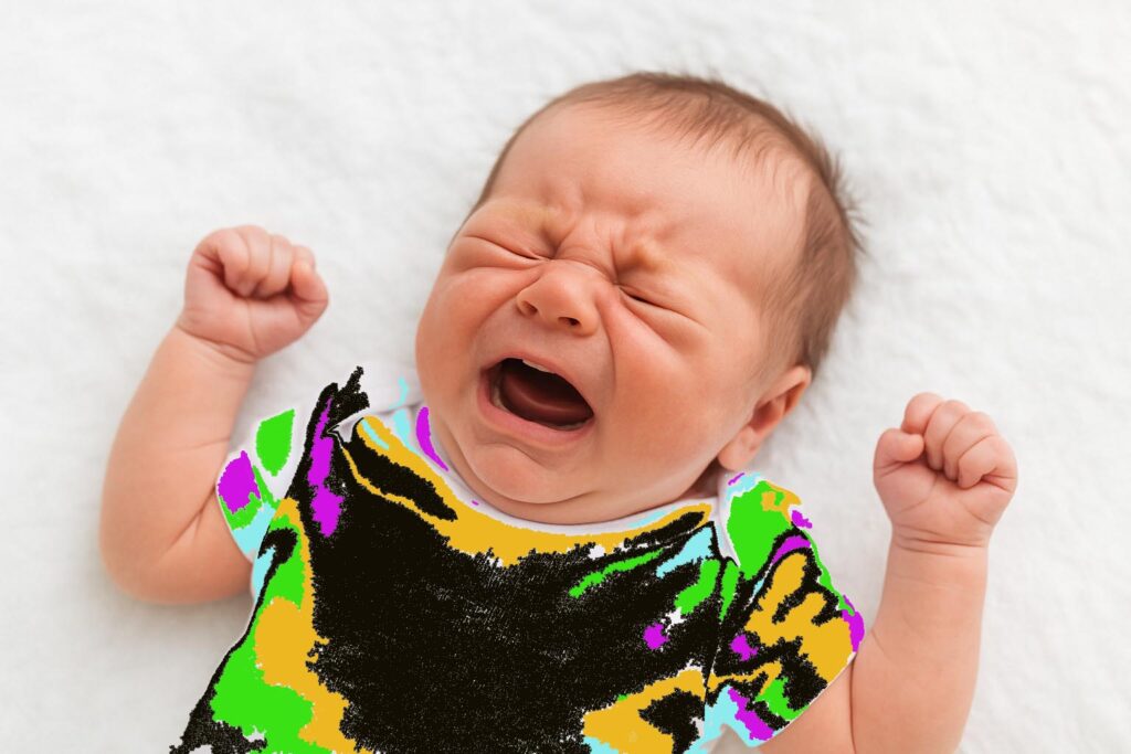 Los temblores, sobresaltos y pequeños movimientos descoordinados forman parte del desarrollo neurológico temprano. Aunque suelen ser comportamientos totalmente benignos, es importante saber distinguirlos de señales que podrían indicar un problema.